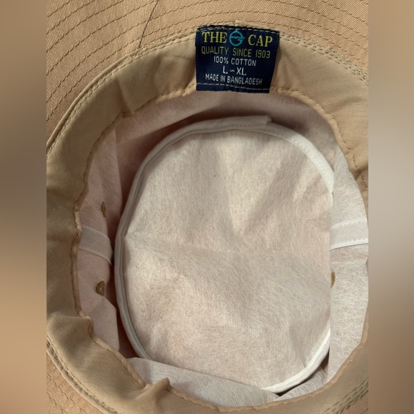 The Cap bucket hat - Picture 7 of 8